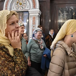 Сотрудники РТУ МИРЭА посетили Храм Христа Спасителя