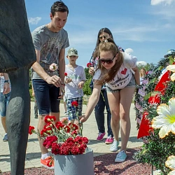 Завершился патриотический автопробег студентов и преподавателей Московского технологического университета
