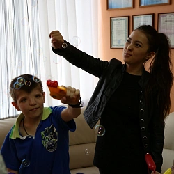 2 апреля группа студентов Московского технологического университета посетила Дмитровский детский дом-интернат «Возрождение»