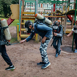 Инструкторы ВСКС провели для детей мастер-классы по спасательному делу