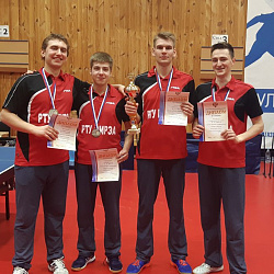 Сборная команда РТУ МИРЭА заняла 2-е место на Чемпионате России по настольному теннису среди студентов