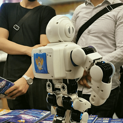 РТУ МИРЭА принял участие в XXI Международной выставке «Образование и профессия – 2022» в Узбекистане