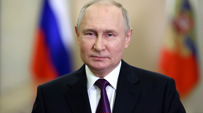 Владимир Путин поздравил российских педагогов с Днём учителя