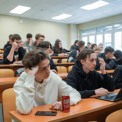 Состоялась лекция представителей ОТП Банка «Старт ИТ-карьеры в банке»