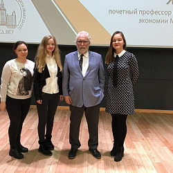 Студенты Института комплексной безопасности и специального приборостроения посетили лекцию профессора Жана-Пьера Леманна