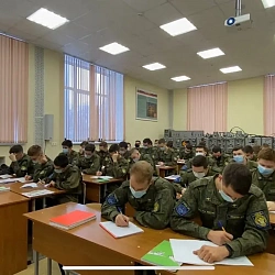 В военном учебном центре РТУ МИРЭА идёт подготовка к новому семестру обучения