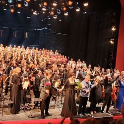 Камерный хор РТУ МИРЭА выступил на масштабном концерте в «Геликон-опере»