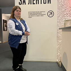 Студенты Института технологий управления посетили выставку «За лентой» в Национальном музее искусства и фотографии