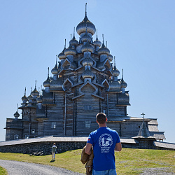 Отложив смартфоны: экспедиция студентов РТУ МИРЭА на Соловки как альтернатива цифровому шуму