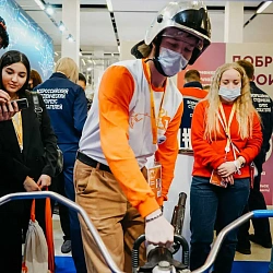 Добровольцы РТУ МИРЭА приняли участие в Международном форуме гражданского участия #МЫВМЕСТЕ
