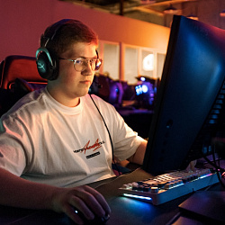 Киберспортивный центр РТУ МИРЭА провёл первый в мире LAN-турнир по Deadlock