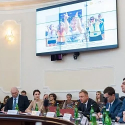 Ректор Университета Станислав Алексеевич Кудж принял участие во встрече, на которой были подведены итоги работы Федерального агентства по делам молодежи (Росмолодежь)