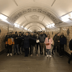 Иностранные обучающиеся Института международного образования РТУ МИРЭА побывали на экскурсии по самым красивым станциям московского метрополитена