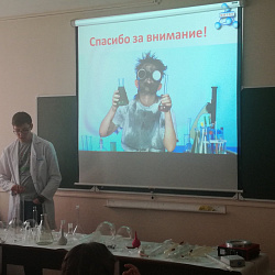 Тысячи школьников приняли участие в мероприятиях университета в октябре