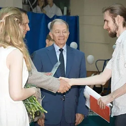 В кампусе на ул. Стромынка состоялось торжественное вручение дипломов выпускникам Университета
