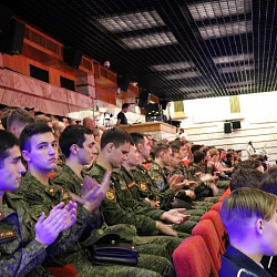 Преподаватели и студенты РТУ МИРЭА посетили показ трейлера к фильму «Ильинский рубеж»