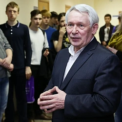 В Университете прошло соревнование для студентов и школьников «Кибер-биатлон»