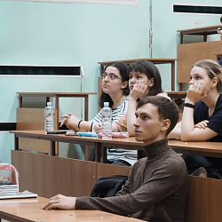 В Институте тонких химических технологий имени М.В. Ломоносова прошёл семинар «Кейс-турниры: что это такое и как победить?»