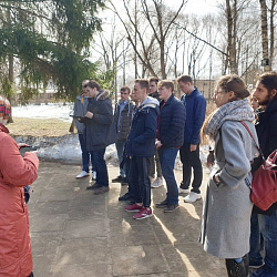 Студенты университета посетили усадьбу семьи Чеховых в Мелихово
