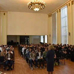 В Колледже программирования и кибербезопасности прошли курсовые собрания студентов первого курса