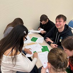 Студенты Института технологий управления приняли участие в деловой игре «Кайдзен: маленькие шаги — большой результат»