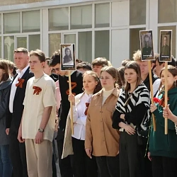 В Колледже программирования и кибербезопасности прошла торжественная линейка, посвящённая 77-й годовщине Победы советского народа в Великой Отечественной войне