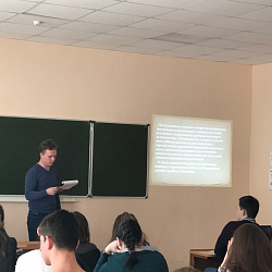 Состоялось очередное заседание в рамках научного студенческого кружка «Креативная экономика»