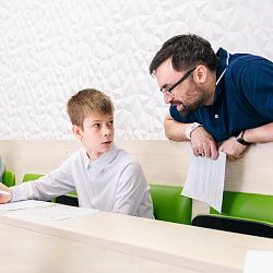 На площадке РТУ МИРЭА состоялось открытие ежегодного турнира «Математические бои» для школьников