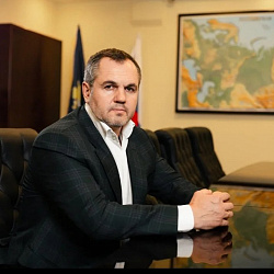 Проректор РТУ МИРЭА Игорь Тарасов выступил с инициативой создания волонтёрских центров на главных туристических маршрутах России