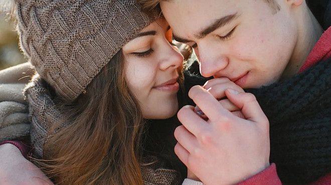 Психолог РТУ МИРЭА раскрыл особенности первой влюблённости