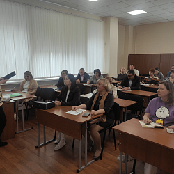 В Колледже программировании и кибербезопасности проведено совещание классных руководителей