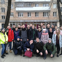 Студенты Колледжа приборостроения и информационных технологий посетили Российскую государственную библиотеку для молодёжи
