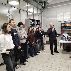 Студенты Института тонких химических технологий имени М.В. Ломоносова посетили лабораторию АО «МОСГАЗ»
