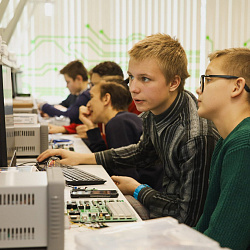 В Детском технопарке «Альтаир» РТУ МИРЭА прошли мастер-классы для школьников 