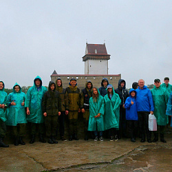 Участники Экспедиции «Страна Рифов» посетили древнюю крепость «Ивангород» на границе России и Эстонии
