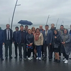 Председатель Профсоюзной организации РТУ МИРЭА Мирзо Расулов принял участие во встрече делегации представителей профсоюзов московских вузов и Дальневосточного федерального университета