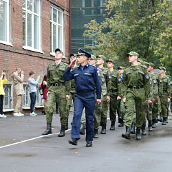 Состоялось торжественное вручение погон выпускникам военного учебного центра РТУ МИРЭА