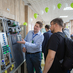 День открытых дверей Института искусственного интеллекта и Института кибербезопасности и цифровых технологий посетили около 1200 гостей