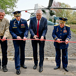 Состоялось торжественное вручение погон выпускникам ВУЦ при РТУ МИРЭА