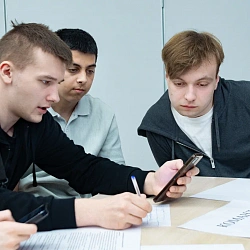 В Институте технологий управления прошел Кейс-чемпионат по экономике и предпринимательству