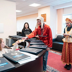 В РТУ МИРЭА отпраздновали Масленицу