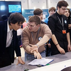 Студенты Колледжа при Университете заняли 5 призовых мест на VIII Всероссийском робототехническом фестивале «РобоФест»