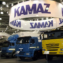 Студенты Института экономики и права прошли HR-стажировку в ПАО «КАМАЗ»