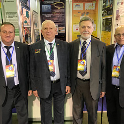 Представители Физико-технологического института приняли участие в Салоне «Архимед - 2018»