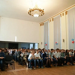 В Колледже при университете прошло торжественное мероприятия в честь Дня знания