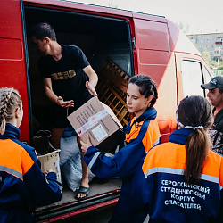 Студенты-спасатели ВСКС помогли жителям Иркутской области и Забайкальского края справиться с последствиями наводнения