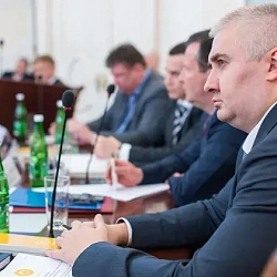 Ректор Университета Станислав Алексеевич Кудж принял участие во встрече, на которой были подведены итоги работы Федерального агентства по делам молодежи (Росмолодежь)