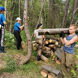 Добровольцы РТУ МИРЭА продолжают работы на территории Байкальского заповедника