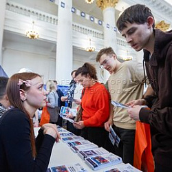 Почти 70% абитуриентов через соцсети изучают вуз до поступления – исследование