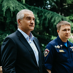 Добровольцы ВСКС помогли жителям Крыма справиться с последствиями подтопления